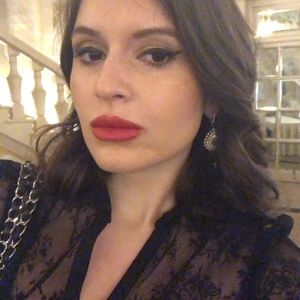 Meet your Posher, Eleni